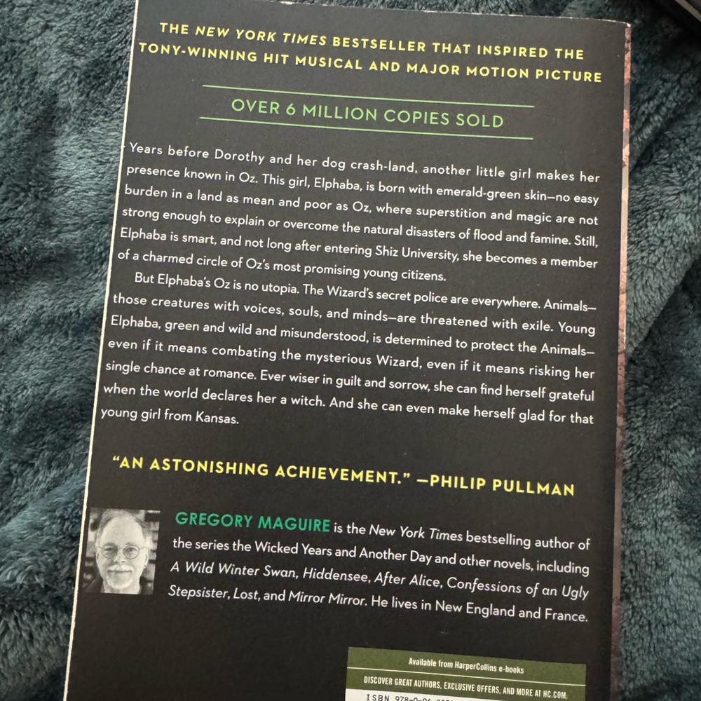 Wicked by Gregory Maguire Hardcover - Picture 2 of 3